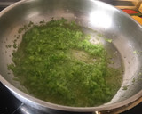 Foto del paso 1 de la receta: Ternera en salsa con guisantes y zanahoria