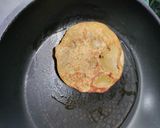 A picture of step 3 of Mango Pancakes.