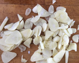 Foto del paso 1 de la receta: Almejas en salsa de brandy con cebolla