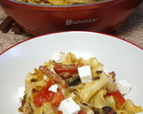 Foto del paso 4 de la receta: Cintas picantes con feta