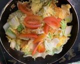 Foto langkah ke 2 dari resep Sop sawi telur.