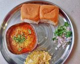 महाराष्ट्रीयन मिसल पाव रेसिपी चरण 5 फोटो