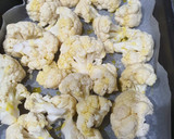 Foto del paso 1 de la receta: Coliflor especiada al horno con Lubina a la naranja