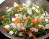 Foto del paso 3 de la receta: Contramuslos de pollo al vino