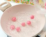 Foto langkah ke 3 dari resep Wedang Ronde Jelly.