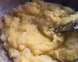 A picture of step 2 of Pineappl kesari.