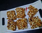 मूंगफली की चिक्की (Mungfali ki chikki recipe in Hindi) रेसिपी चरण 6 फोटो