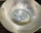 A picture of step 1 of Roasted Makhana Kasoori.