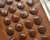 Gambar langkah 7 resipi Fudgy Brownie Crinkle Cookies.