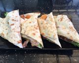 Foto langkah ke 3 dari resep Chicken wrap.