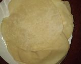 A picture of step 3 of Manda crisps with a yoghurt chocolate dip.