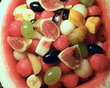 Foto del paso 18 de la receta: Sandia rellena de frutas, en salsa de confituras