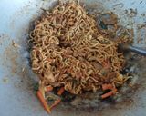 Foto langkah ke 5 dari resep Mie Goreng Aceh.