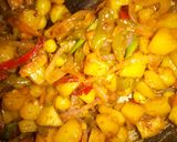 A picture of step 3 of Pancake with veggies fillings.