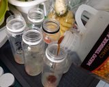 Foto langkah ke 2 dari resep Homemade Probiotic Fermentated Water.