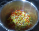Foto del paso 3 de la receta: Hamburguesa de mijo, puerro, zanahoria y pimiento rojo