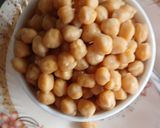 A picture of step 2 of Punjabi thali (Chana mansala & More).