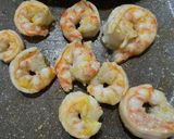 A picture of step 3 of Lemon Tagliolini with Shrimp and Crushed Pistachios.