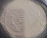 A picture of step 5 of Vanilla cake.