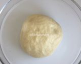 Foto langkah ke 4 dari resep Pepperoni Pizza.