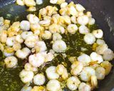 Foto del paso 1 de la receta: Croquetas de gambas al ajillo