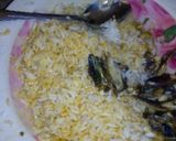 A picture of step 3 of Rice and smoked fish.