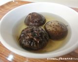 香菇鷄精湯的食譜步驟1照片