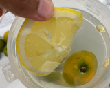 Foto langkah ke 2 dari resep Es Jeruk Kimkit!.