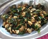 পেঁয়াজ কলি বা গ্ৰীন অনিয়ন দিয়ে ডিম ভুজিয়া (peyajkoil dim bhujiya recipe in Bengali) রেসিপির ধাপ 5 ছবি