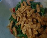 Foto langkah ke 6 dari resep Oseng tempe kacang panjang.