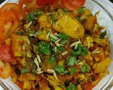 A picture of step 6 of Cauliflower potato masala.