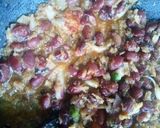 A picture of step 4 of Kidney beans soya cheese wrap.