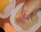 Foto del paso 4 de la receta: Ensalada de pollo crujiente con salsa de yogur