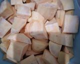 Foto langkah ke 2 dari resep Kolak Biji Salak Ubi Kuning.