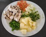 A picture of step 4 of Potato Mushroom Curry.