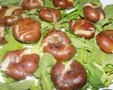 Foto del paso 4 de la receta: Ensalada de papines salmón y rúcula