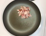 A picture of step 3 of Egg and Bacon Fried Rice 培根蛋炒飯.
