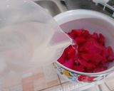 Foto langkah ke 2 dari resep 172. Sirup Kulit Buah Naga.