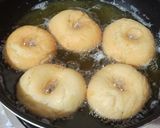 Foto langkah ke 4 dari resep Donat Empuk Menul-Menul.