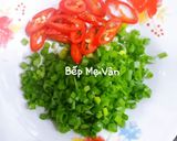 Hình bước làm 1 của món Trứng cút chiên sốt mắm tỏi
