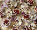 Une image de l'étape 3 de ☆Pizza Figues et Chèvre aux Fleurs☆.