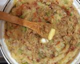 A picture of step 8 of Pav Bhaji.