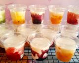 Hình bước làm 8 của món Sữa chua mix sốt trái cây