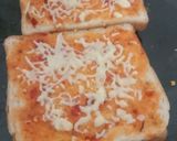 A picture of step 6 of Hot And Spicy Garlic Bread.