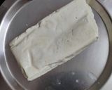 A picture of step 1 of Paneer Bhurji.