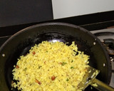 A picture of step 5 of Kanda Poha.