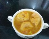A picture of step 3 of Sambhar vada.