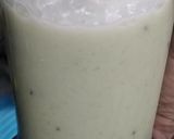 A picture of step 4 of Kiwi Milkshake 🥝.