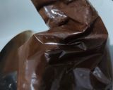 Foto langkah ke 1 dari resep Es krim lilin isi mangga lapis coklat.