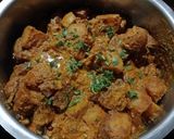 A picture of step 6 of Peanut Potato Curry.